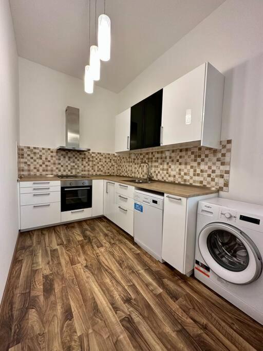Michalska Residence 2 Bratislava Esterno foto